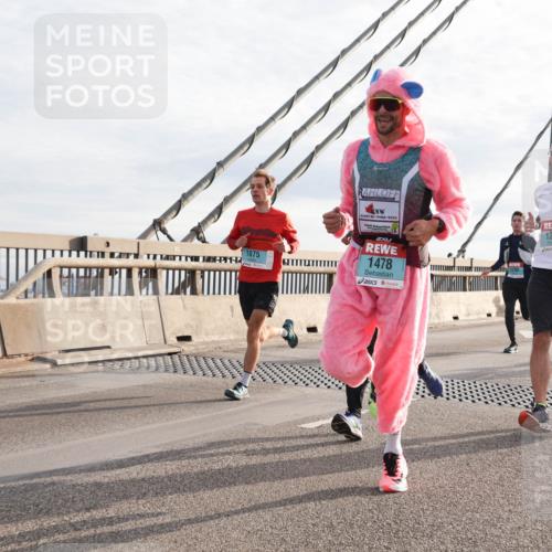 03.10.2024 - Köhlbrandbrückenlauf Matties Gatica Varas http://msf.ph/oto/7175835 03.10.2024 09:23:02 Position 2 66266, 1075, 1478, 1206, 1222, 1349 meine-sportfotos.de