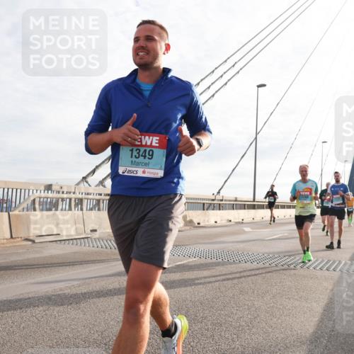 03.10.2024 - Köhlbrandbrückenlauf Matties Gatica Varas http://msf.ph/oto/7175949 03.10.2024 09:23:04 Position 2 1349, 1268, 1123 meine-sportfotos.de