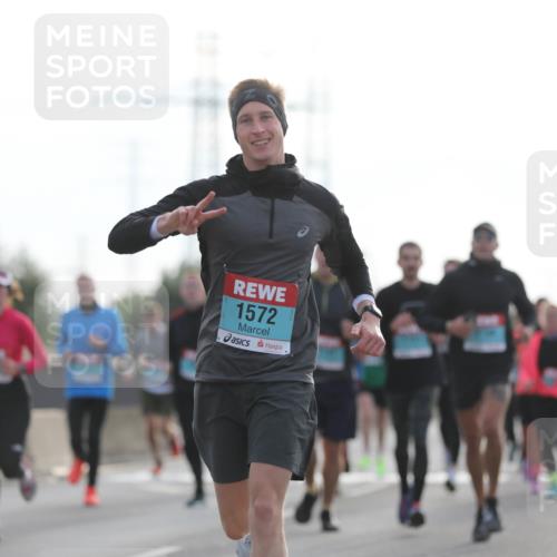 03.10.2024 - Köhlbrandbrückenlauf Fuchs,  Jonas http://msf.ph/oto/7176022 03.10.2024 09:14:10 Position 3 1572 meine-sportfotos.de