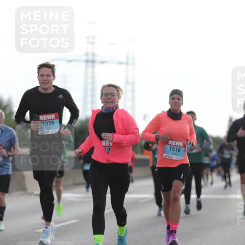 03.10.2024 - Köhlbrandbrückenlauf Fuchs,  Jonas http://msf.ph/oto/7176250 03.10.2024 09:14:15 Position 3 51, 168, 1036, 12, 1518 meine-sportfotos.de