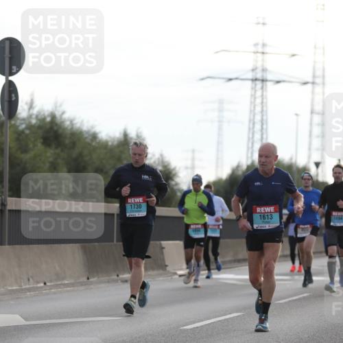 03.10.2024 - Köhlbrandbrückenlauf Fuchs,  Jonas http://msf.ph/oto/7176781 03.10.2024 09:14:28 Position 3 1730, 1934, 1613, 1694 meine-sportfotos.de