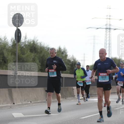 03.10.2024 - Köhlbrandbrückenlauf Fuchs,  Jonas http://msf.ph/oto/7176802 03.10.2024 09:14:29 Position 3 1730, 1613, 4520, 1934, 1694 meine-sportfotos.de