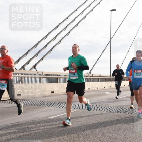 03.10.2024 - Köhlbrandbrückenlauf Matties Gatica Varas http://msf.ph/oto/7176900 03.10.2024 09:23:22 Position 2 1205, 1194, 1243, 1266 meine-sportfotos.de