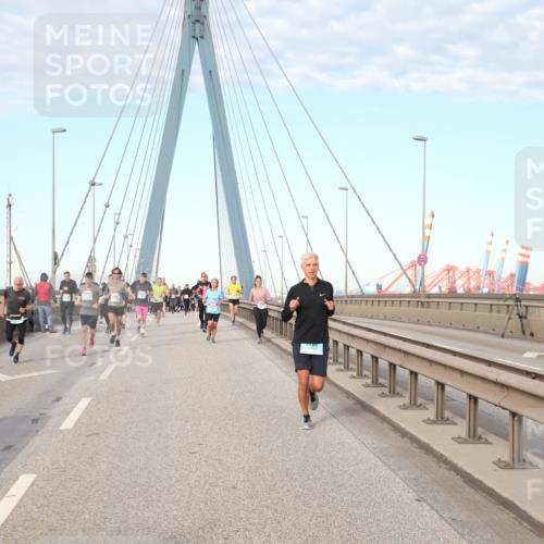 03.10.2024 - Köhlbrandbrückenlauf Jannik Wohlers http://msf.ph/oto/7176939 03.10.2024 09:43:02 Position 2  meine-sportfotos.de
