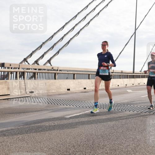 03.10.2024 - Köhlbrandbrückenlauf Matties Gatica Varas http://msf.ph/oto/7177167 03.10.2024 09:23:28 Position 2 1293, 142, 2293, 1119 meine-sportfotos.de