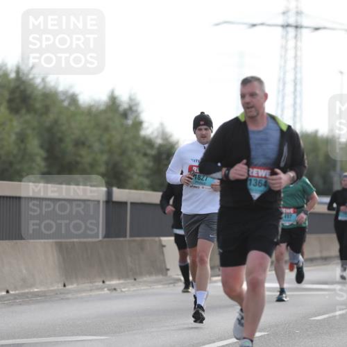 03.10.2024 - Köhlbrandbrückenlauf Fuchs,  Jonas http://msf.ph/oto/7177227 03.10.2024 09:14:43 Position 3 1827, 1364, 497 meine-sportfotos.de