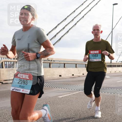 03.10.2024 - Köhlbrandbrückenlauf Matties Gatica Varas http://msf.ph/oto/7177292 03.10.2024 09:23:31 Position 2 2293, 1503, 1502 meine-sportfotos.de