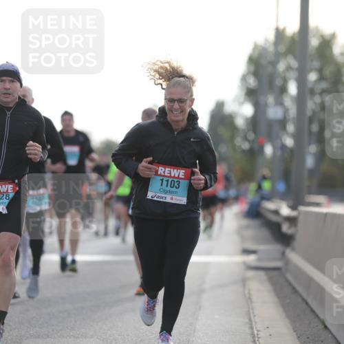 03.10.2024 - Köhlbrandbrückenlauf Fuchs,  Jonas http://msf.ph/oto/7177435 03.10.2024 09:14:47 Position 3 1728, 1541, 1103 meine-sportfotos.de