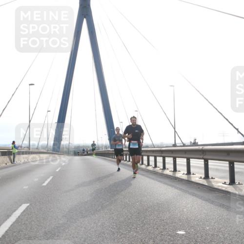 03.10.2024 - Köhlbrandbrückenlauf Jannik Wohlers http://msf.ph/oto/7177637 03.10.2024 09:16:58 Position 1 2423 meine-sportfotos.de