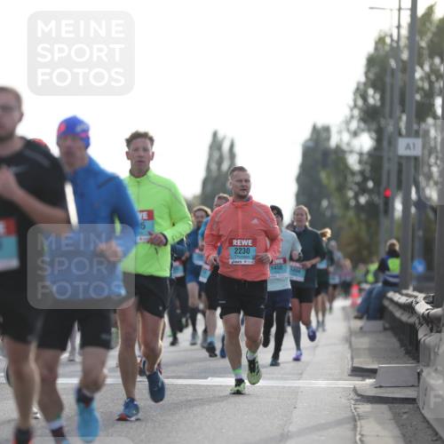 03.10.2024 - Köhlbrandbrückenlauf Fuchs,  Jonas http://msf.ph/oto/7177664 03.10.2024 09:14:52 Position 3 166, 15, 2230, 1450, 3464, 1 meine-sportfotos.de