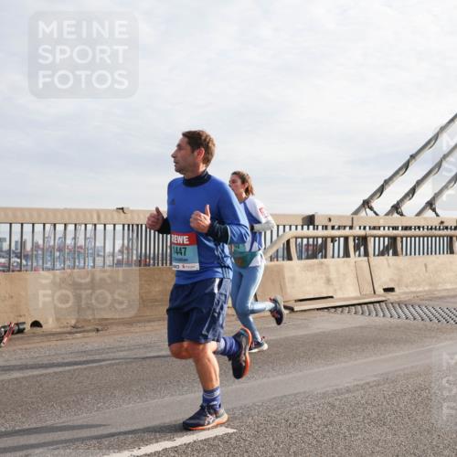 03.10.2024 - Köhlbrandbrückenlauf Matties Gatica Varas http://msf.ph/oto/7177720 03.10.2024 09:23:40 Position 2 1447 meine-sportfotos.de