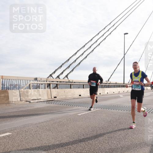 03.10.2024 - Köhlbrandbrückenlauf Matties Gatica Varas http://msf.ph/oto/7177867 03.10.2024 09:23:43 Position 2 2, 1189 meine-sportfotos.de