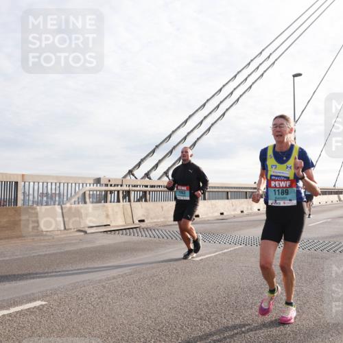 03.10.2024 - Köhlbrandbrückenlauf Matties Gatica Varas http://msf.ph/oto/7177894 03.10.2024 09:23:44 Position 2 1983, 1189 meine-sportfotos.de