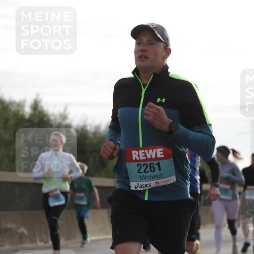 03.10.2024 - Köhlbrandbrückenlauf Fuchs,  Jonas http://msf.ph/oto/7177900 03.10.2024 09:15:00 Position 3 1543, 2261 meine-sportfotos.de