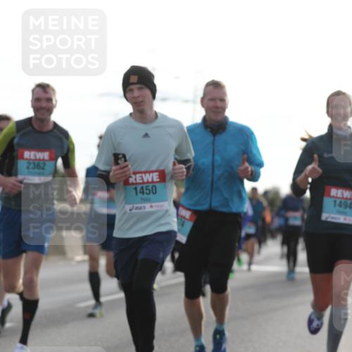 03.10.2024 - Köhlbrandbrückenlauf Fuchs,  Jonas http://msf.ph/oto/7178016 03.10.2024 09:15:02 Position 3 2362, 1450, 6, 1494 meine-sportfotos.de