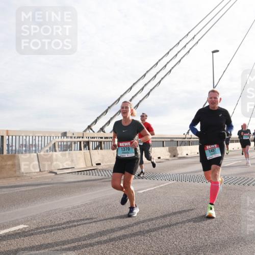 03.10.2024 - Köhlbrandbrückenlauf Matties Gatica Varas http://msf.ph/oto/7178332 03.10.2024 09:23:50 Position 2 1370, 1487 meine-sportfotos.de