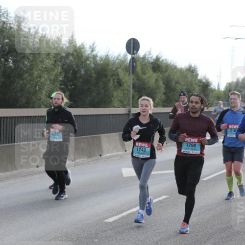 03.10.2024 - Köhlbrandbrückenlauf Fuchs,  Jonas http://msf.ph/oto/7178605 03.10.2024 09:15:16 Position 3 1468, 1240, 1298, 210, 14, 15, 1719, 2 meine-sportfotos.de