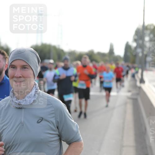 03.10.2024 - Köhlbrandbrückenlauf Fuchs,  Jonas http://msf.ph/oto/7178835 03.10.2024 09:15:18 Position 3  meine-sportfotos.de