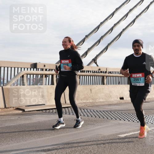 03.10.2024 - Köhlbrandbrückenlauf Matties Gatica Varas http://msf.ph/oto/7179039 03.10.2024 09:24:01 Position 2 1218, 22666666, 8, 2661, 1262 meine-sportfotos.de