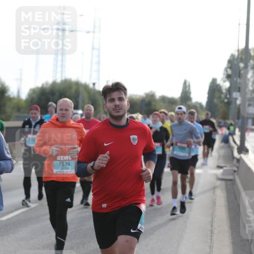 03.10.2024 - Köhlbrandbrückenlauf Fuchs,  Jonas http://msf.ph/oto/7179197 03.10.2024 09:15:26 Position 3 1565, 1565, 1539 meine-sportfotos.de