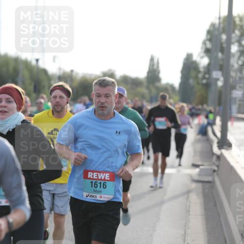 03.10.2024 - Köhlbrandbrückenlauf Fuchs,  Jonas http://msf.ph/oto/7179371 03.10.2024 09:15:29 Position 3 1525, 1616 meine-sportfotos.de