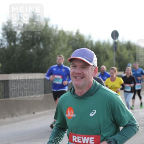 03.10.2024 - Köhlbrandbrückenlauf Fuchs,  Jonas http://msf.ph/oto/7179539 03.10.2024 09:15:33 Position 3  meine-sportfotos.de