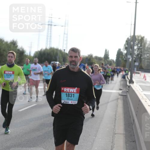 03.10.2024 - Köhlbrandbrückenlauf Fuchs,  Jonas http://msf.ph/oto/7179702 03.10.2024 09:15:36 Position 3 1574, 1831 meine-sportfotos.de