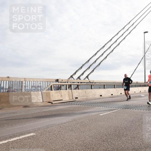 03.10.2024 - Köhlbrandbrückenlauf Matties Gatica Varas http://msf.ph/oto/7179901 03.10.2024 09:24:21 Position 2  meine-sportfotos.de