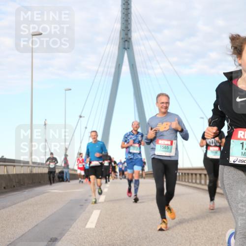 03.10.2024 - Köhlbrandbrückenlauf Jannik Wohlers http://msf.ph/oto/7180298 03.10.2024 09:43:30 Position 2 1565, 1240 meine-sportfotos.de