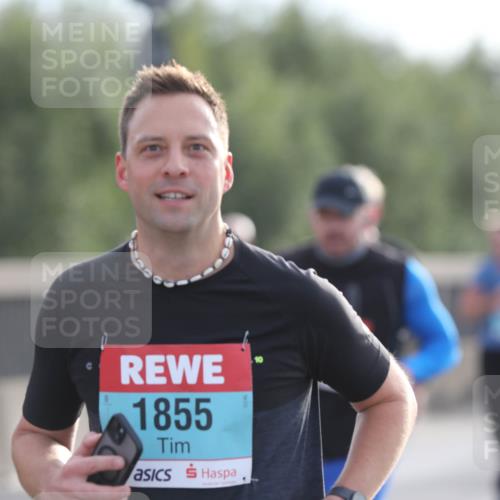 03.10.2024 - Köhlbrandbrückenlauf Fuchs,  Jonas http://msf.ph/oto/7180968 03.10.2024 09:17:01 Position 3 1855 meine-sportfotos.de