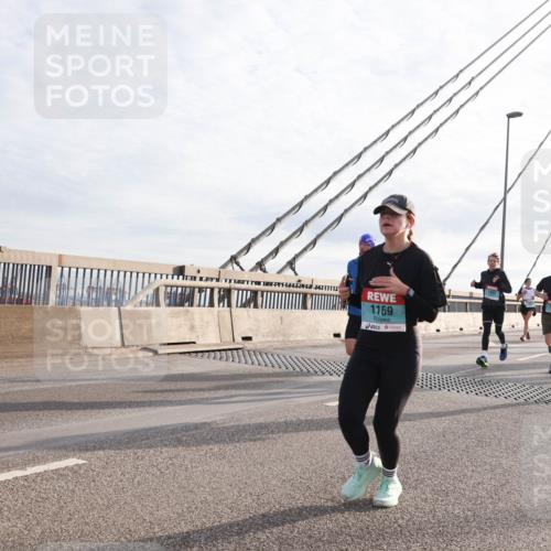 03.10.2024 - Köhlbrandbrückenlauf Matties Gatica Varas http://msf.ph/oto/7181219 03.10.2024 09:24:45 Position 2 1169, 1730 meine-sportfotos.de