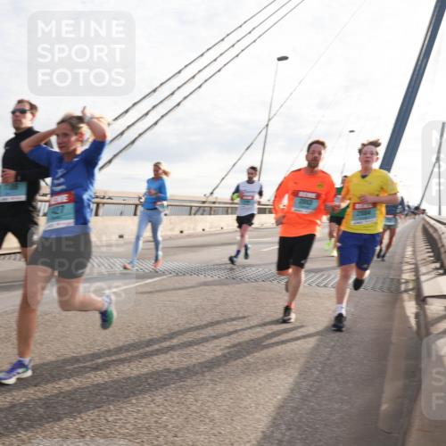 03.10.2024 - Köhlbrandbrückenlauf Matties Gatica Varas http://msf.ph/oto/7181579 03.10.2024 09:24:50 Position 2 2183, 2014 meine-sportfotos.de
