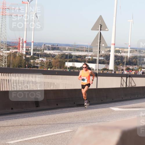 03.10.2024 - Köhlbrandbrückenlauf Matties Gatica Varas http://msf.ph/oto/7181720 03.10.2024 09:24:54 Position 2  meine-sportfotos.de