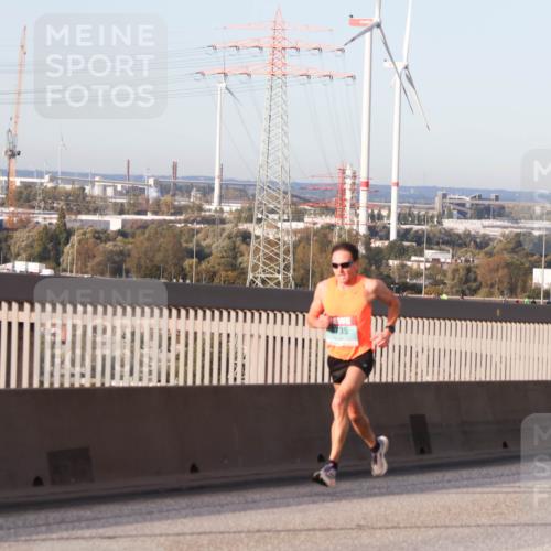 03.10.2024 - Köhlbrandbrückenlauf Matties Gatica Varas http://msf.ph/oto/7181889 03.10.2024 09:24:56 Position 2 735 meine-sportfotos.de