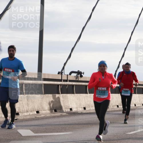 03.10.2024 - Köhlbrandbrückenlauf Matties Gatica Varas http://msf.ph/oto/7182109 03.10.2024 09:25:00 Position 2 1486, 1695, 1504, 1333 meine-sportfotos.de