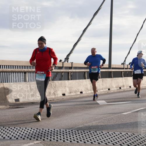 03.10.2024 - Köhlbrandbrückenlauf Matties Gatica Varas http://msf.ph/oto/7182411 03.10.2024 09:25:04 Position 2 2, 1504 meine-sportfotos.de