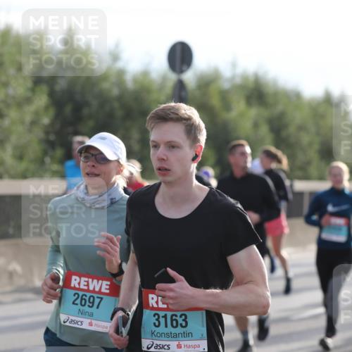 03.10.2024 - Köhlbrandbrückenlauf Fuchs,  Jonas http://msf.ph/oto/7182930 03.10.2024 09:17:46 Position 3 2697, 3163 meine-sportfotos.de