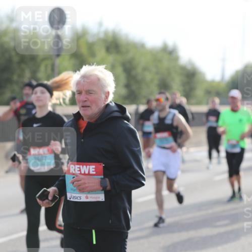 03.10.2024 - Köhlbrandbrückenlauf Fuchs,  Jonas http://msf.ph/oto/7184470 03.10.2024 09:18:57 Position 3 3607 meine-sportfotos.de