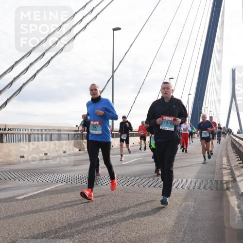 03.10.2024 - Köhlbrandbrückenlauf Matties Gatica Varas http://msf.ph/oto/7184700 03.10.2024 09:25:37 Position 2 1557, 1372 meine-sportfotos.de