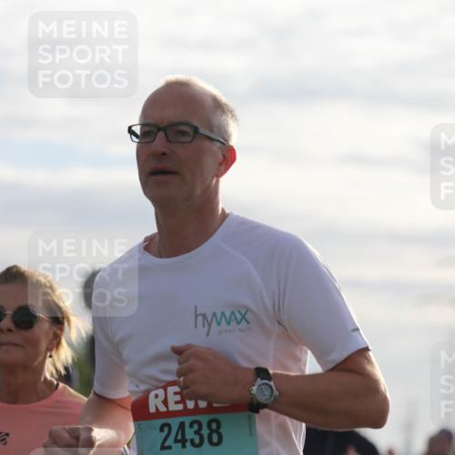 03.10.2024 - Köhlbrandbrückenlauf Fuchs,  Jonas http://msf.ph/oto/7184885 03.10.2024 09:19:40 Position 3 2438 meine-sportfotos.de