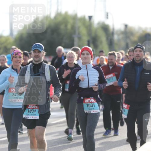 03.10.2024 - Köhlbrandbrückenlauf Fuchs,  Jonas http://msf.ph/oto/7185284 03.10.2024 09:20:19 Position 3 371, 1034, 3677, 23, 1031, 15, 3738 meine-sportfotos.de