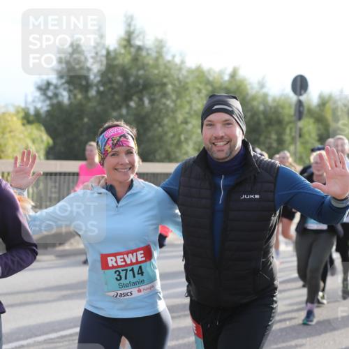 03.10.2024 - Köhlbrandbrückenlauf Fuchs,  Jonas http://msf.ph/oto/7185412 03.10.2024 09:20:25 Position 3 2, 1031, 238, 3714, 2154 meine-sportfotos.de