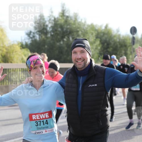 03.10.2024 - Köhlbrandbrückenlauf Fuchs,  Jonas http://msf.ph/oto/7185421 03.10.2024 09:20:25 Position 3 236, 3714 meine-sportfotos.de
