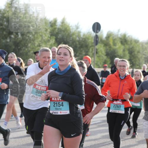 03.10.2024 - Köhlbrandbrückenlauf Fuchs,  Jonas http://msf.ph/oto/7185503 03.10.2024 09:20:26 Position 3 3080, 2154, 2269, 3738 meine-sportfotos.de