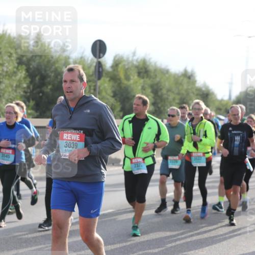 03.10.2024 - Köhlbrandbrückenlauf Fuchs,  Jonas http://msf.ph/oto/7185895 03.10.2024 09:20:40 Position 3 3039, 3545, 3537, 2322, 3339, 1449 meine-sportfotos.de