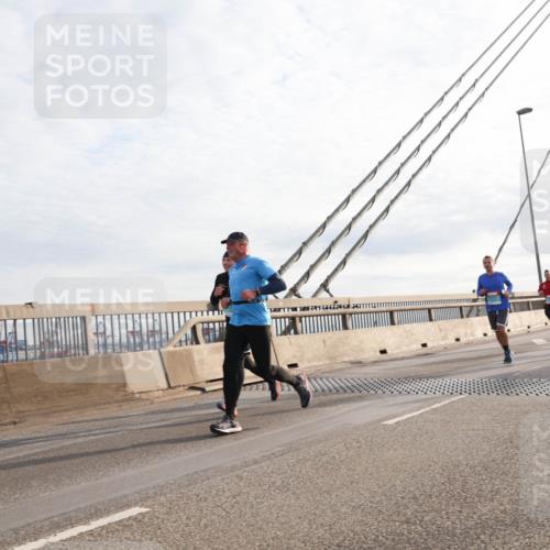03.10.2024 - Köhlbrandbrückenlauf Matties Gatica Varas http://msf.ph/oto/7186200 03.10.2024 09:25:58 Position 2  meine-sportfotos.de