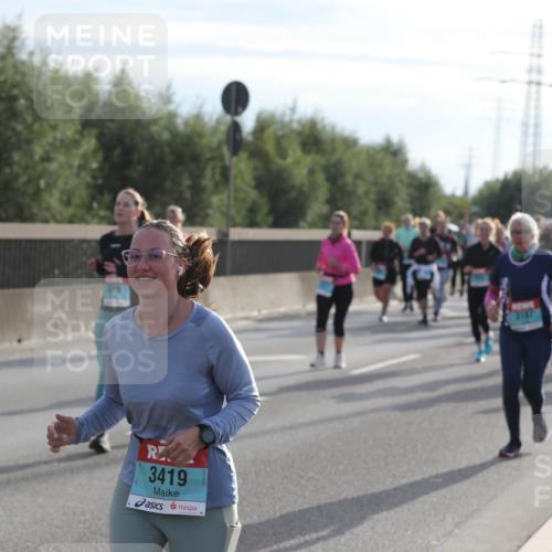 03.10.2024 - Köhlbrandbrückenlauf Fuchs,  Jonas http://msf.ph/oto/7186289 03.10.2024 09:20:55 Position 3 3419, 3187, 11 meine-sportfotos.de