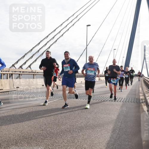 03.10.2024 - Köhlbrandbrückenlauf Matties Gatica Varas http://msf.ph/oto/7186335 03.10.2024 09:26:00 Position 2 1649, 1171, 1168, 1907 meine-sportfotos.de