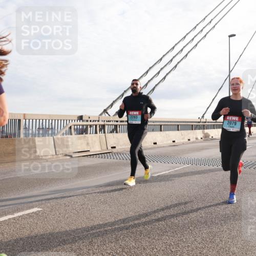 03.10.2024 - Köhlbrandbrückenlauf Matties Gatica Varas http://msf.ph/oto/7186476 03.10.2024 09:26:03 Position 2 2283, 2079, 1456 meine-sportfotos.de