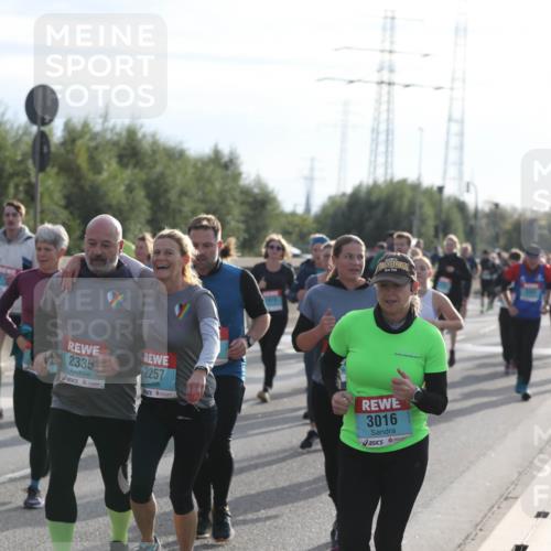 03.10.2024 - Köhlbrandbrückenlauf Fuchs,  Jonas http://msf.ph/oto/7186583 03.10.2024 09:21:04 Position 3 3096, 2335, 2257, 3016, 11111 meine-sportfotos.de
